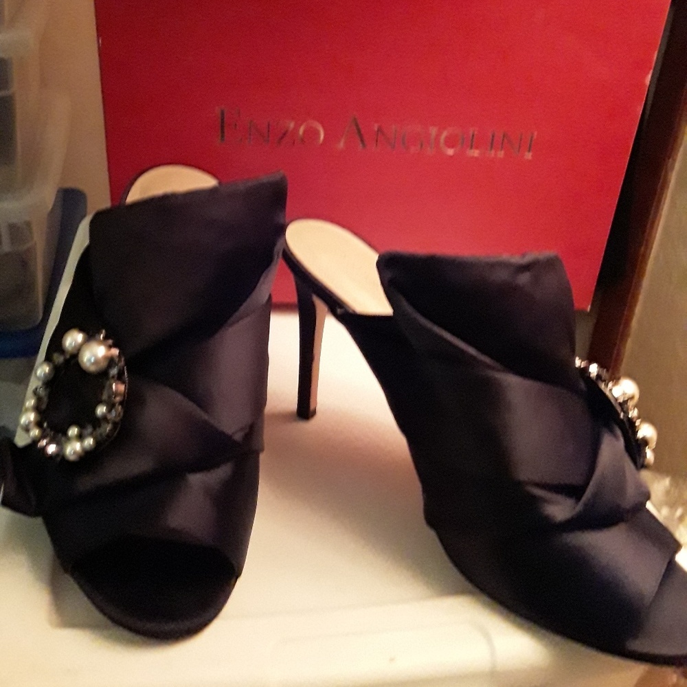 Enzo Angiolini - Picture 7 of 8